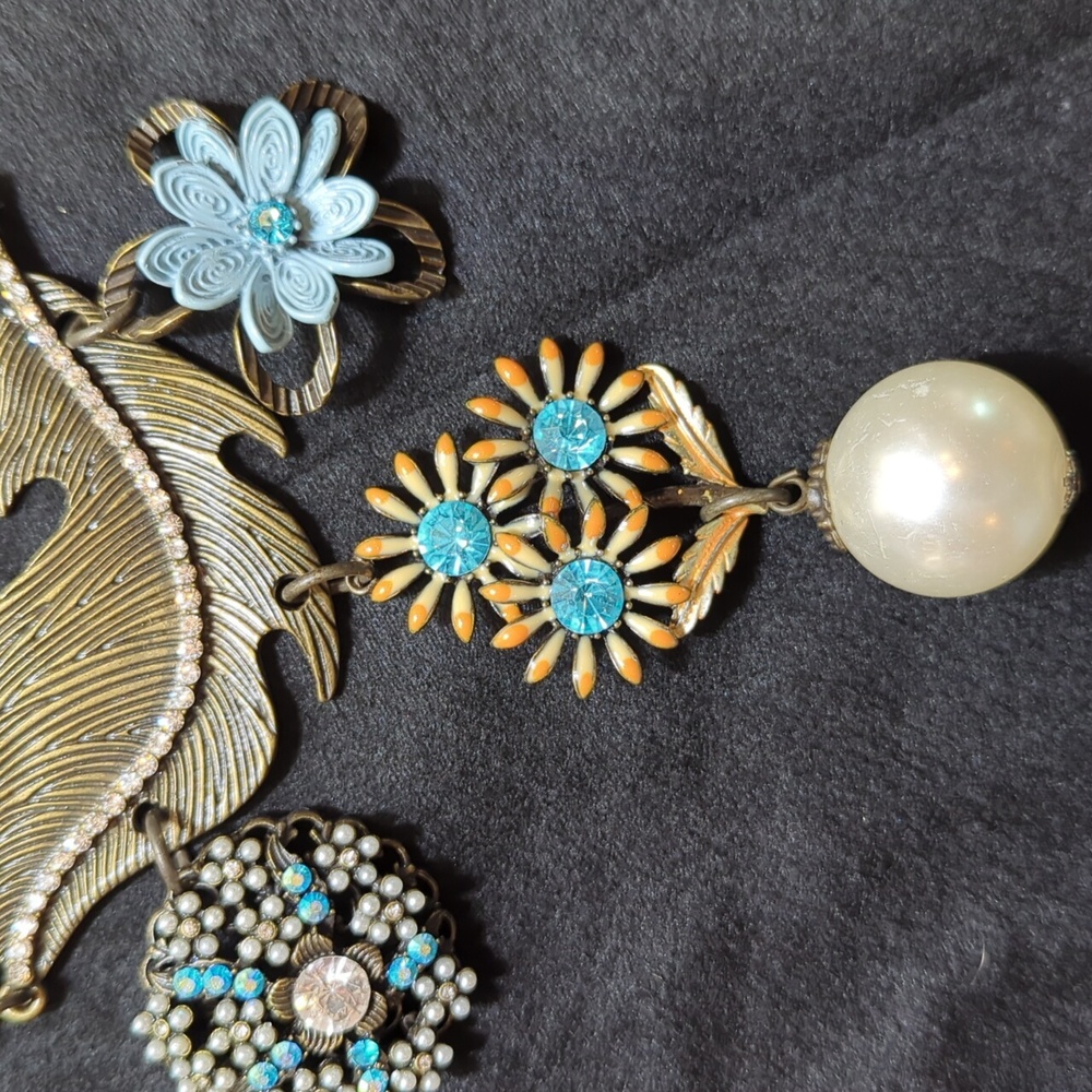 Plunder Vintage Statement Necklace - image 5